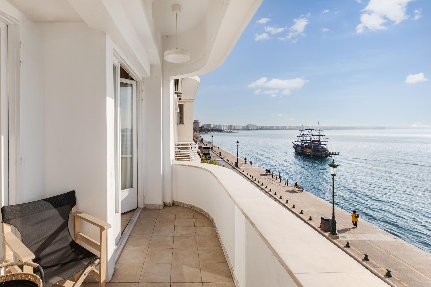 Infinity & Beyond By Halu! - Seafront Apartments Saloniki Zewnętrze zdjęcie